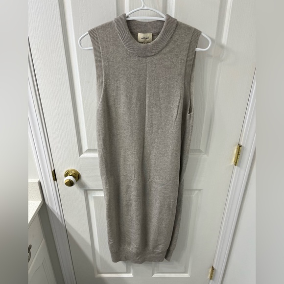 Wilfred wool and cashmere long sleeveless tunic sweater size M from Aritzia - Picture 1 of 5
